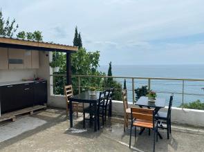 Na Drazhinskogo 4a Guest House