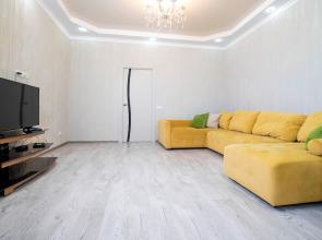 V Pereulke Krupskoy 29/3 Flat