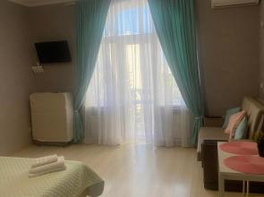 S balkonom i vidom na more Apartment