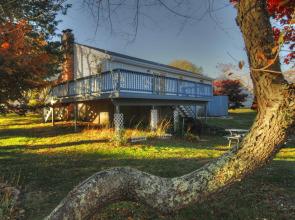 C021 Howard 3 Bedrooms 2 Bathrooms Home