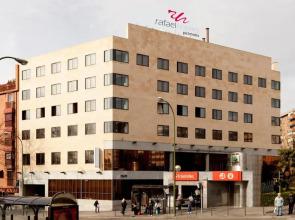 Hotel Acta Piramides
