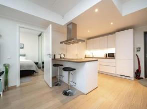 Fabulous Location Apartments Deluxe