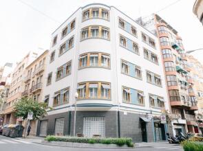 Poeta Quintana Apartments