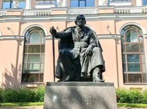 Turgenevskii Living quarters