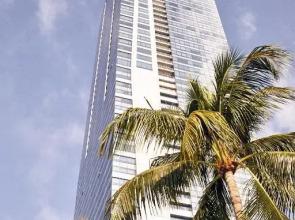 Four Seasons Miami Hotel 