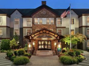 Homewood Suites by Hilton Portland Airport