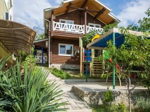 Derevyannyij Srub Guest House