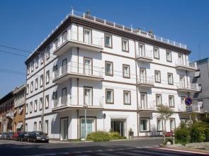 Card International Hotel