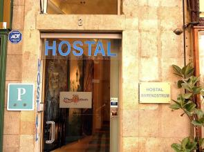 Mare Nostrum Hostal 