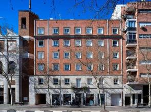 DormirDcine Madrid Hotel