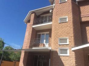 Paradise Guest House