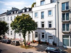 St Pauli Lodge - Townhouse