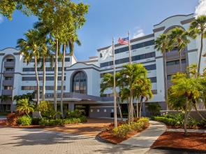 DoubleTree by Hilton Hotel West Palm Beach Airport