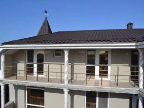 Zolotoi Linkor Guest House