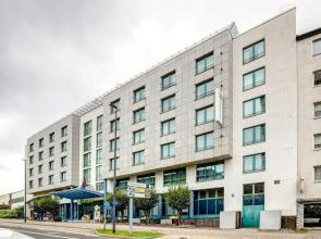 FOUR Essen City Centre