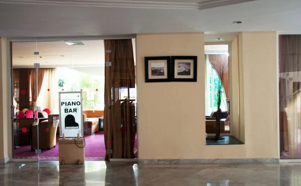 Hotel photo 8