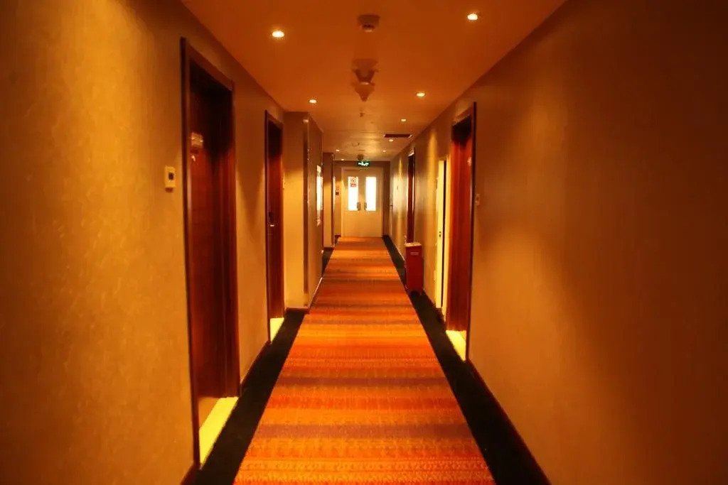Hotel photo 12