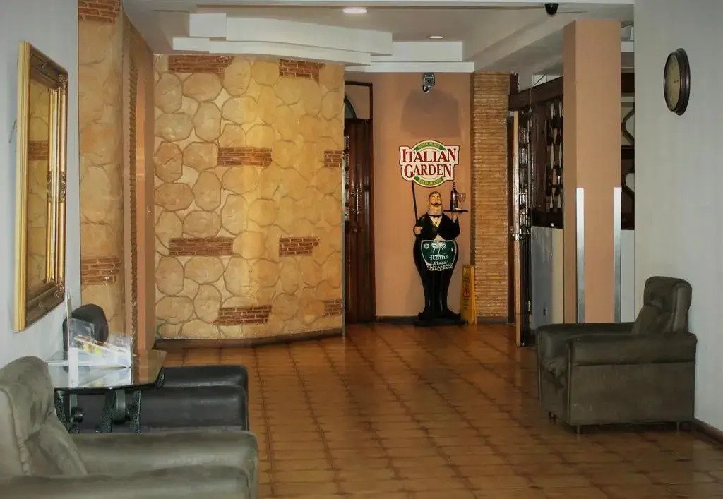 Hotel photo 1