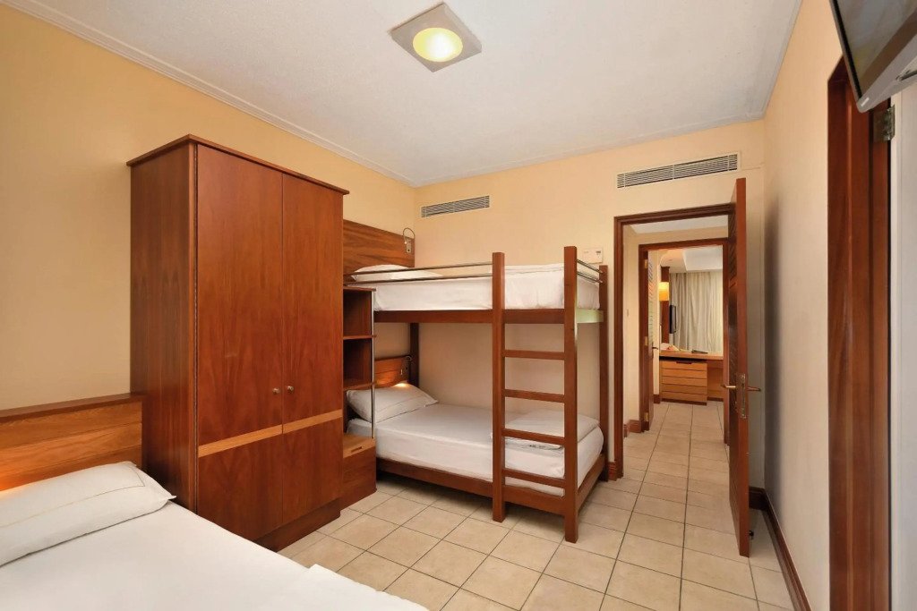 Hotel photo 40