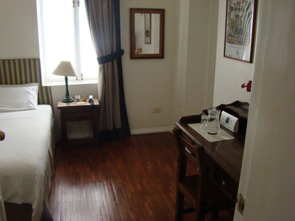 Hotel photo 1