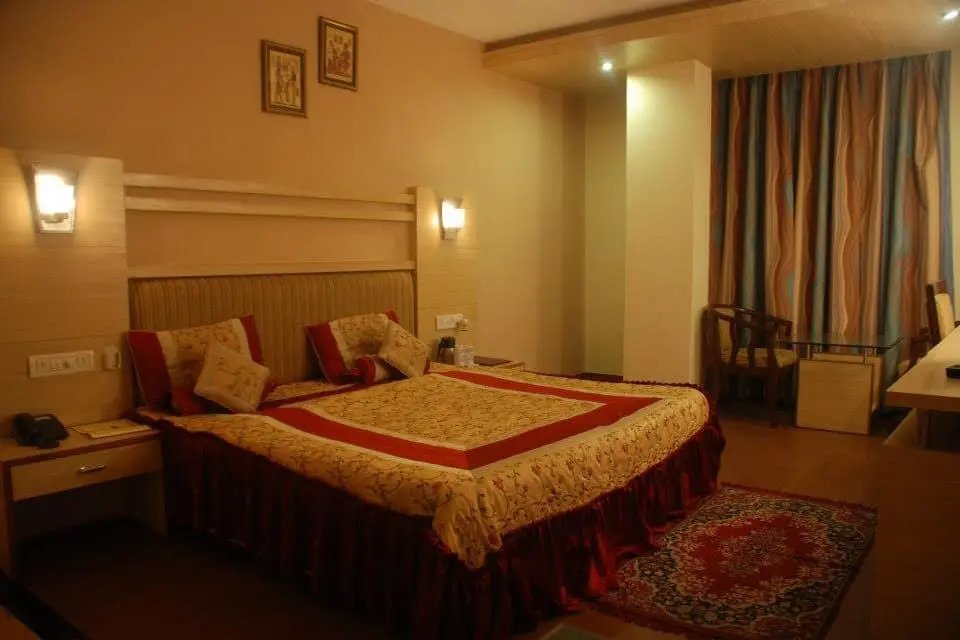 Hotel photo 1