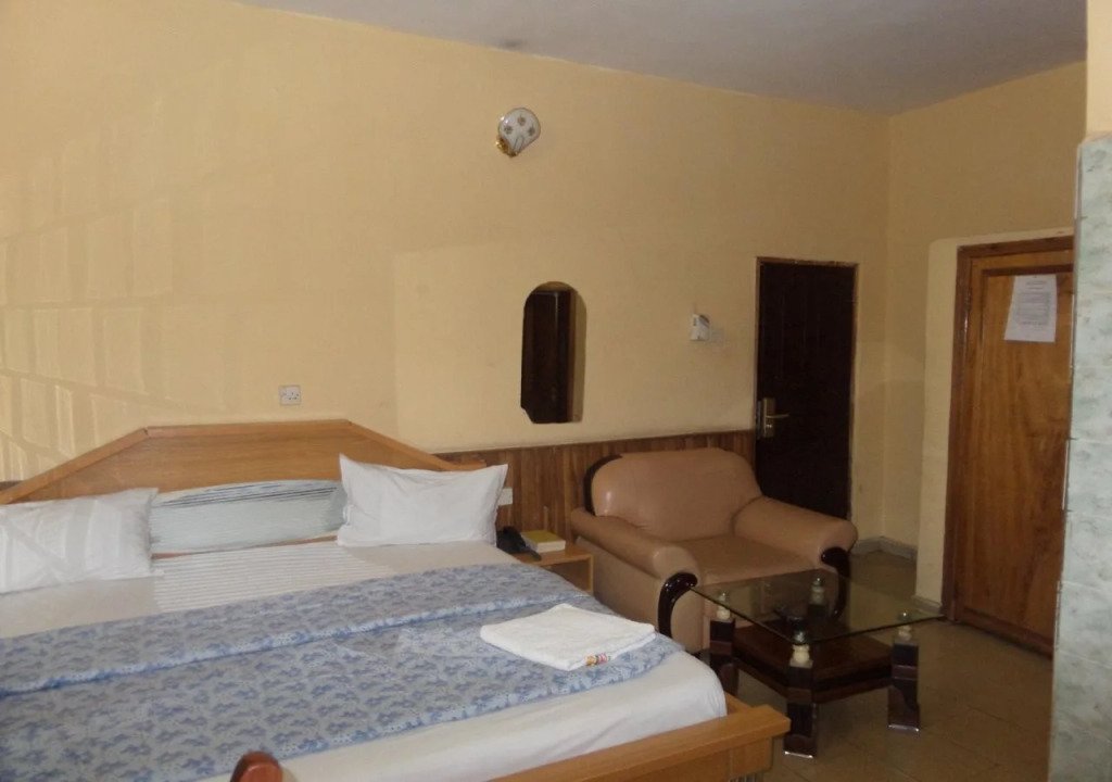 Hotel photo 11