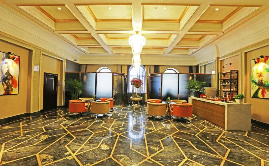 Hotel photo 8