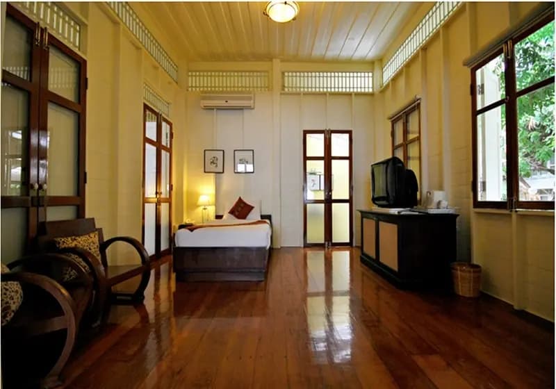 Standard room with balcony