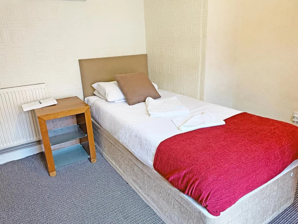 Standard Single room
