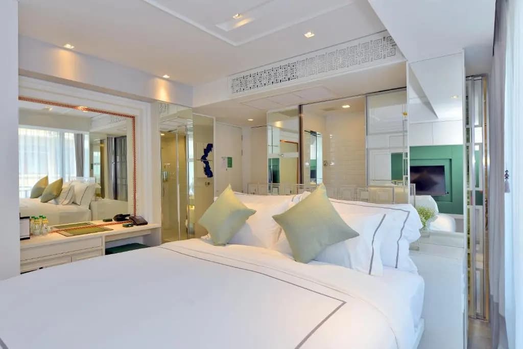 Superior Double room full double bed