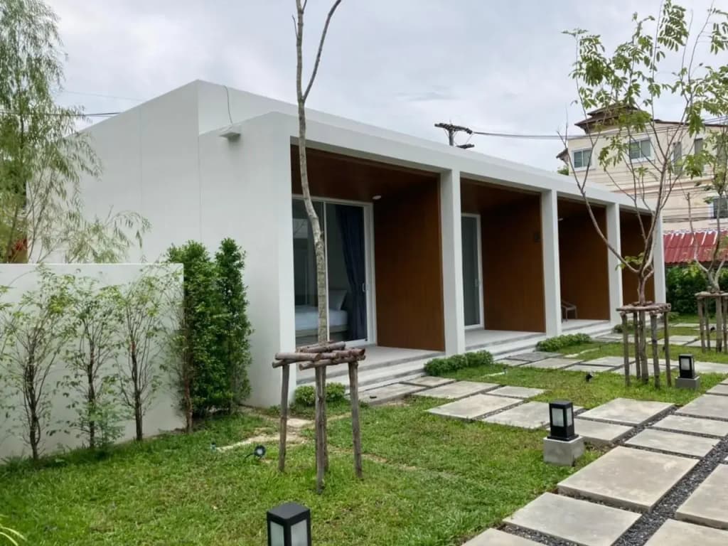 Superior Double room with garden view full double bed