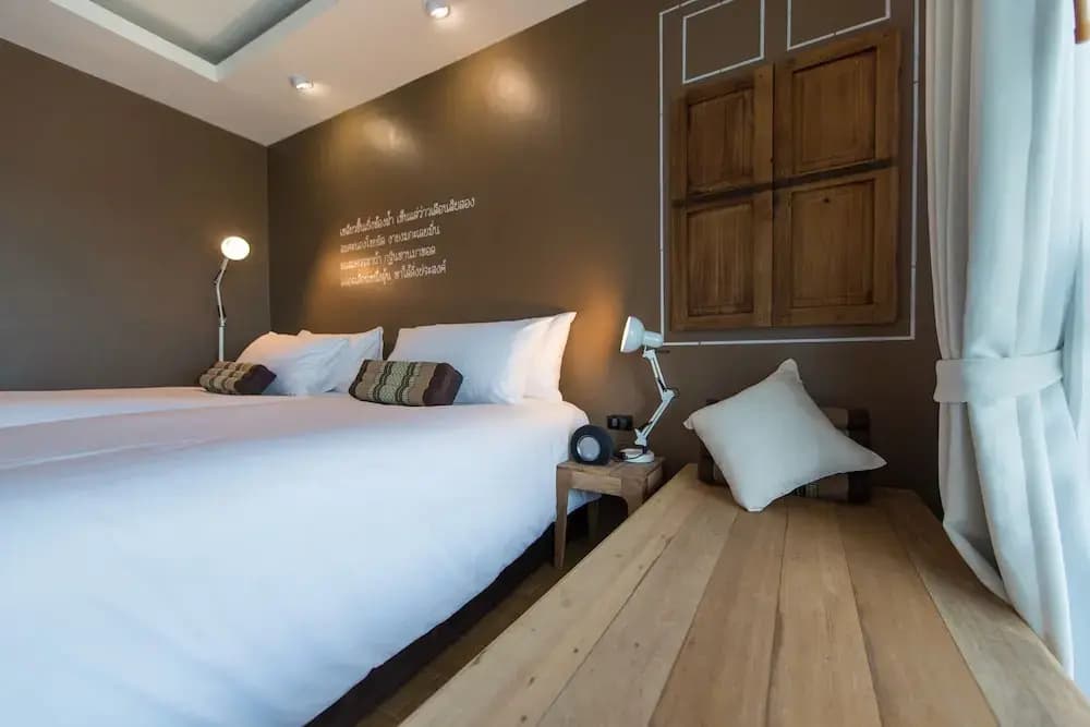 Deluxe Double room with balcony full double bed