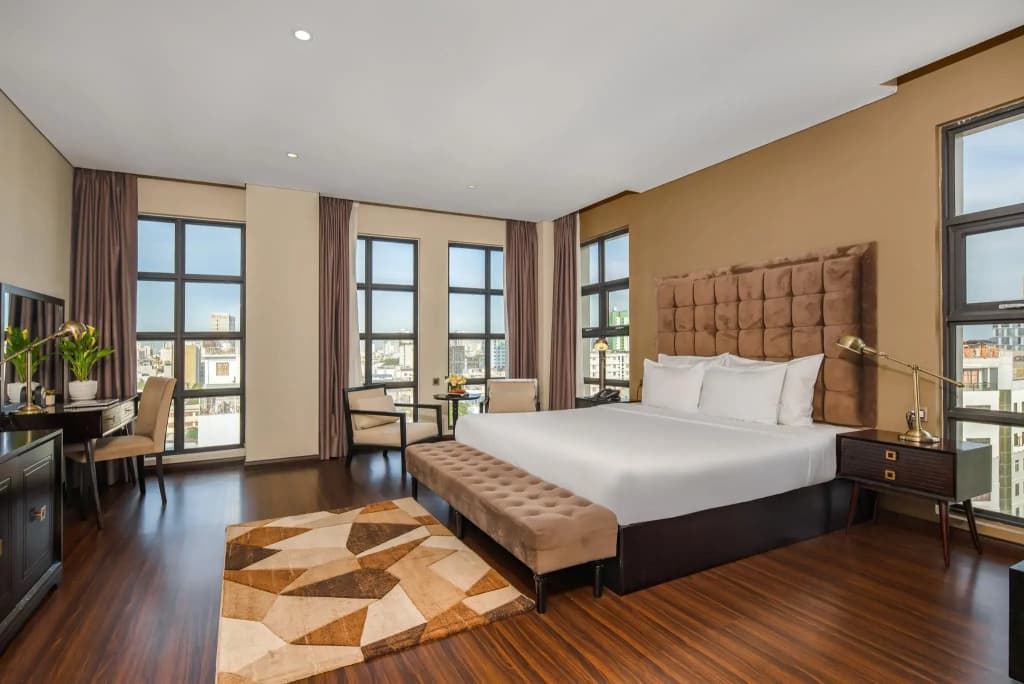 Deluxe room with city view