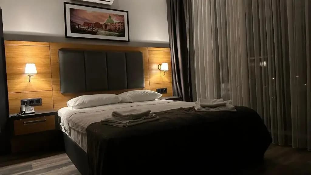Economy Double room full double bed