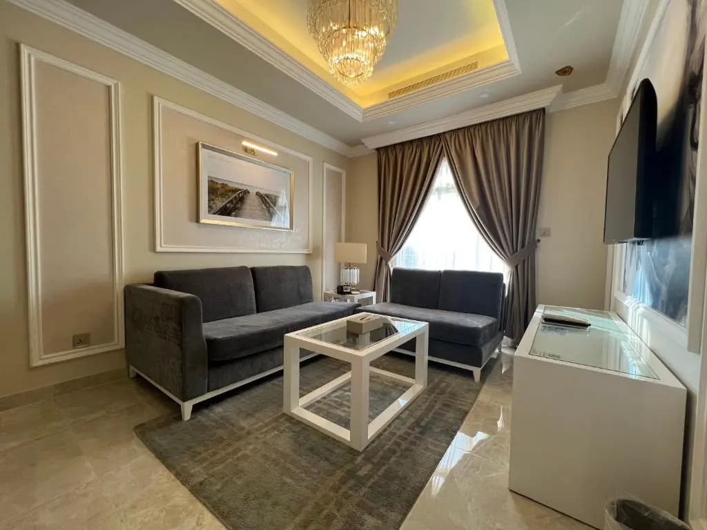 Deluxe Double Suite twin beds