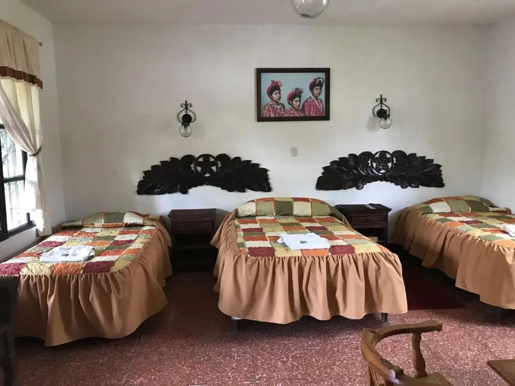 Hotel photo 1