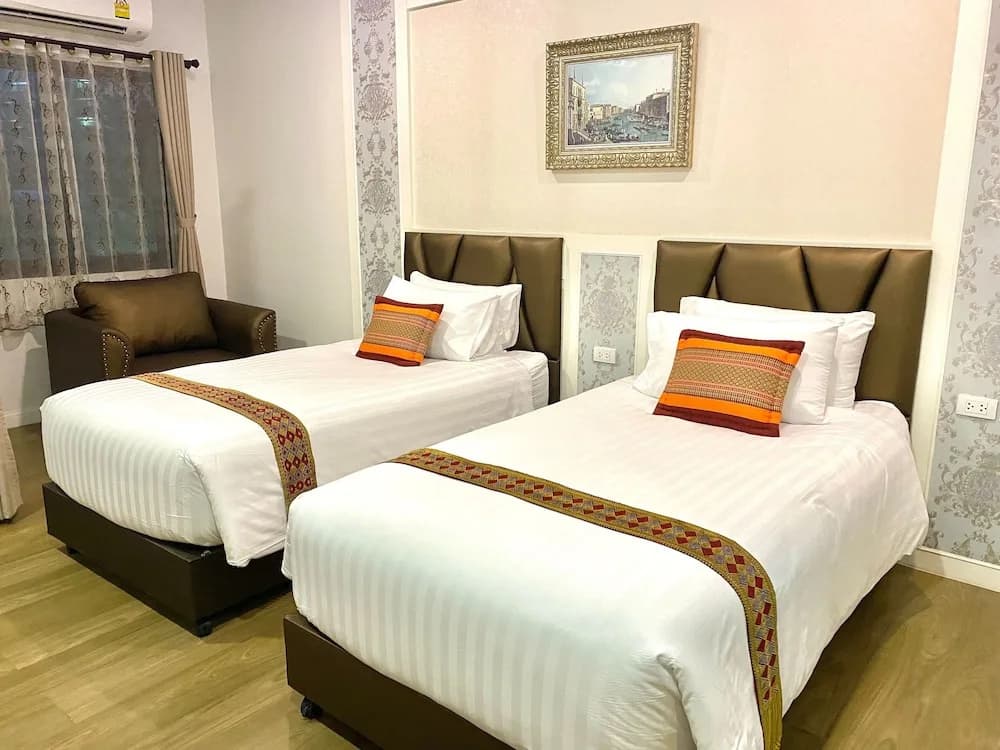 Superior Double room with balcony twin beds