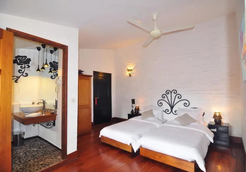 Standard Double room twin beds
