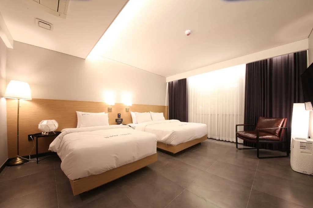 Hotel photo 1