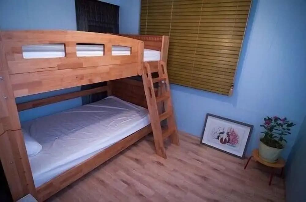 Bed in Dorm (male dorm)