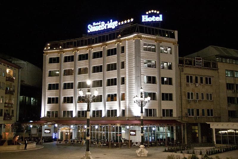 Hotel photo 1