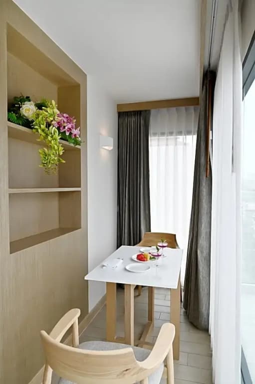 Royal room