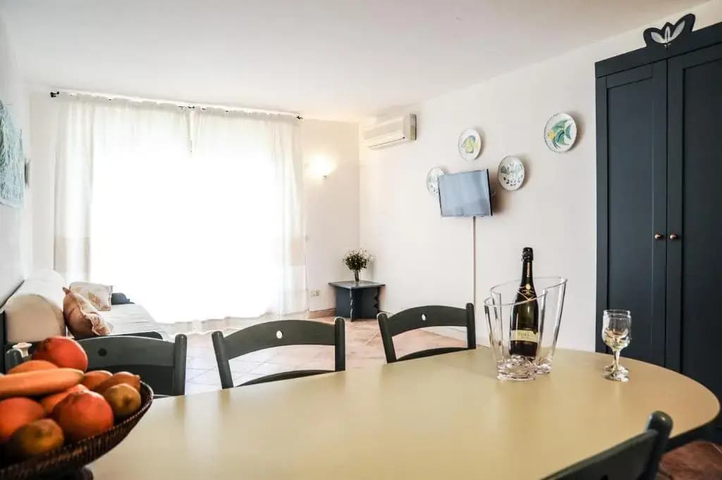 2 Bedrooms Executive Apartment
