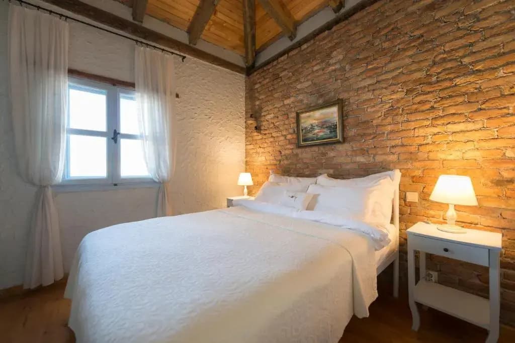 Standard Double room full double bed