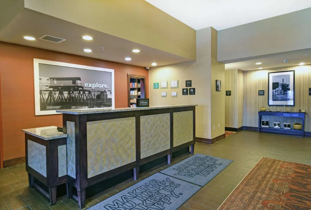 Hotel photo 2