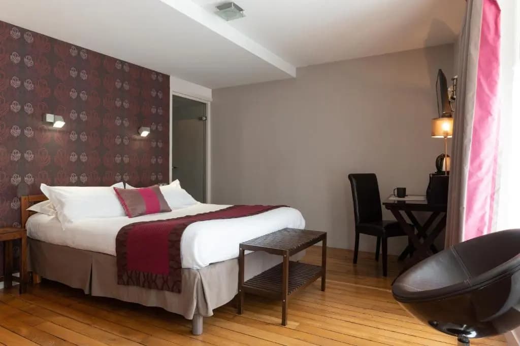 Superior Double room full double bed