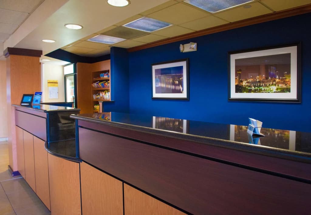 Hotel photo 2