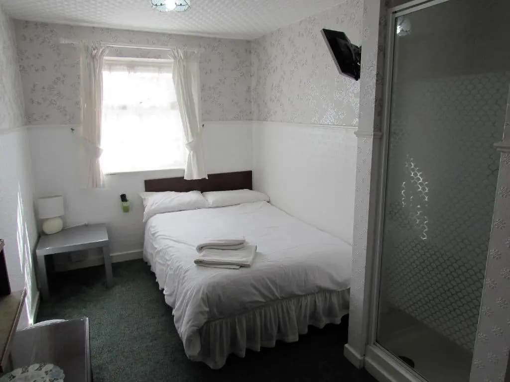 Standard Double room full double bed
