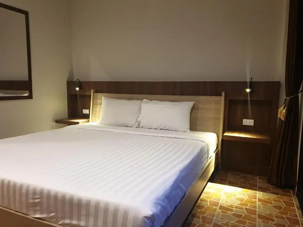 Standard Double room with balcony full double bed