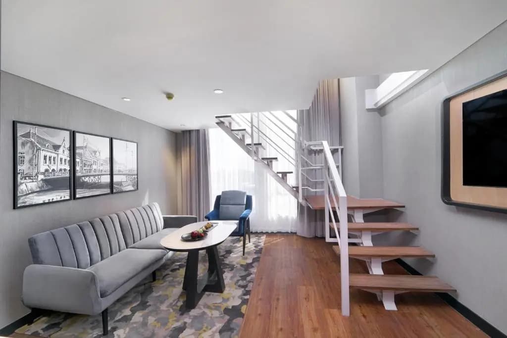 Executive Suite
